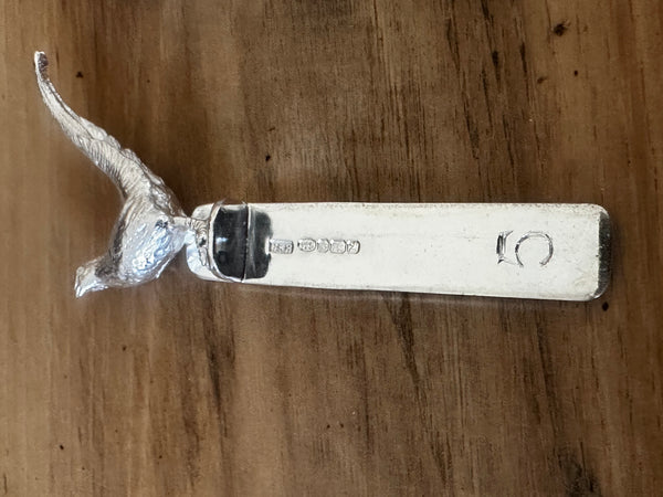 Silver peg finder